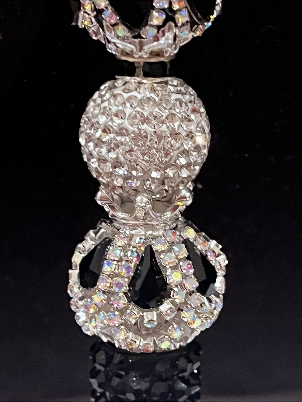 Designer inspired sliver rhinestone encrusted monogram focal fancy beaded pen - Picture 4 of 10